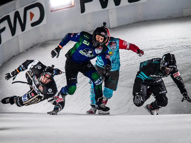 Red Bull Crashed Ice Yokohama in pictures Bild 1